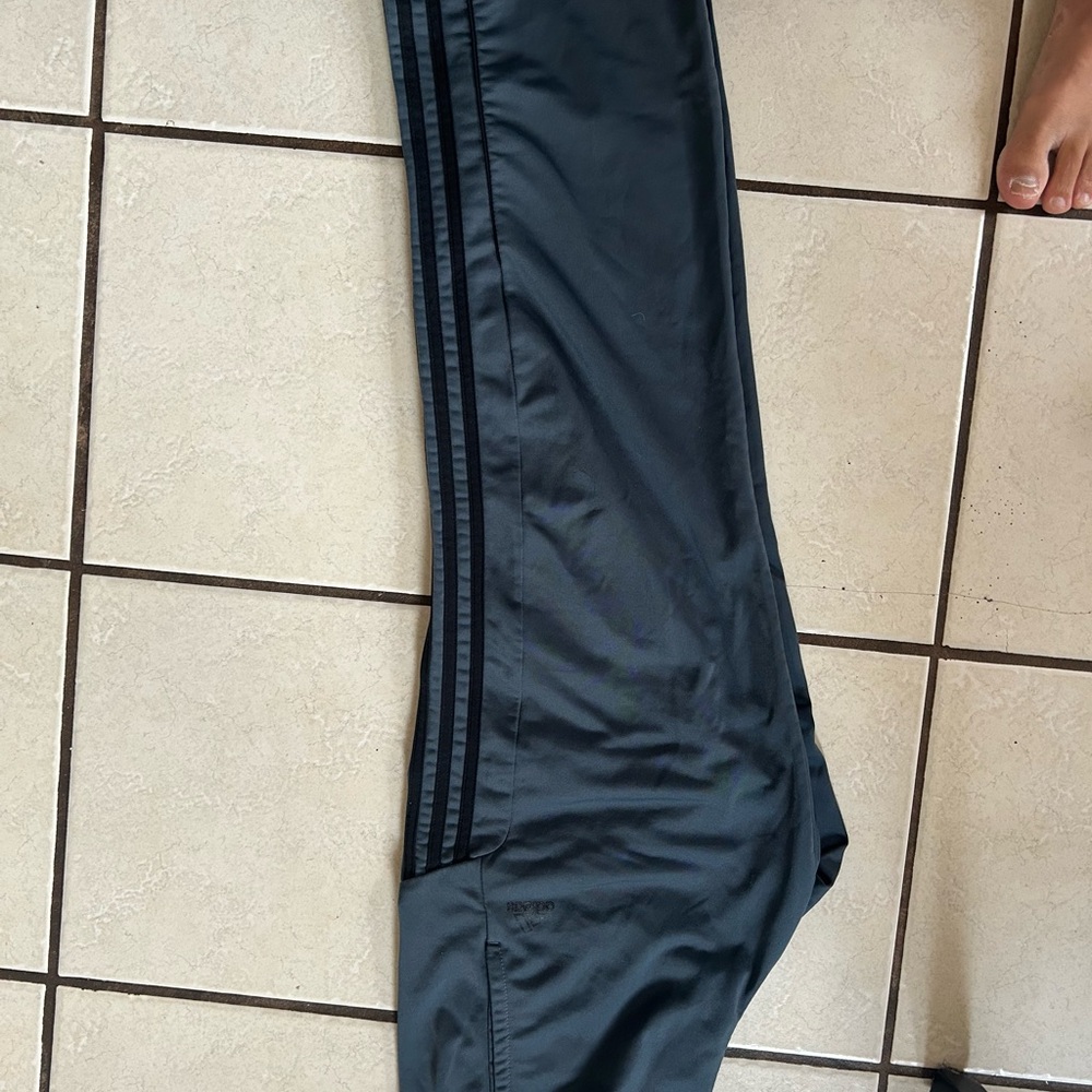 Adidas Men's Dark Gray Joggers